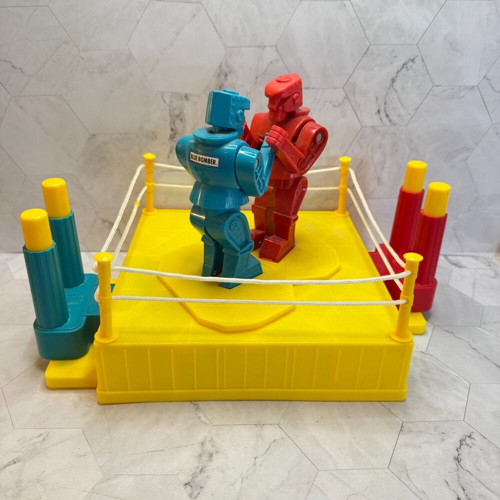 Mattel Rock'em Sock'em Robots Toy 2014 Red Rocker & Blue Bomber CCX97 in EUC
